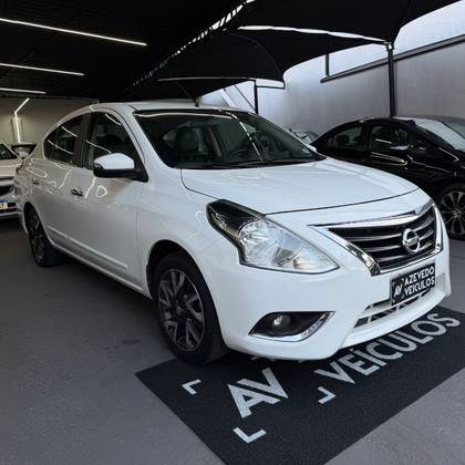 NISSAN VERSA 1.6 16V FLEXSTART SL 4P XTRONIC NISSAN VERSA 1.6 16V FLEXSTART SL 4P XTRONIC